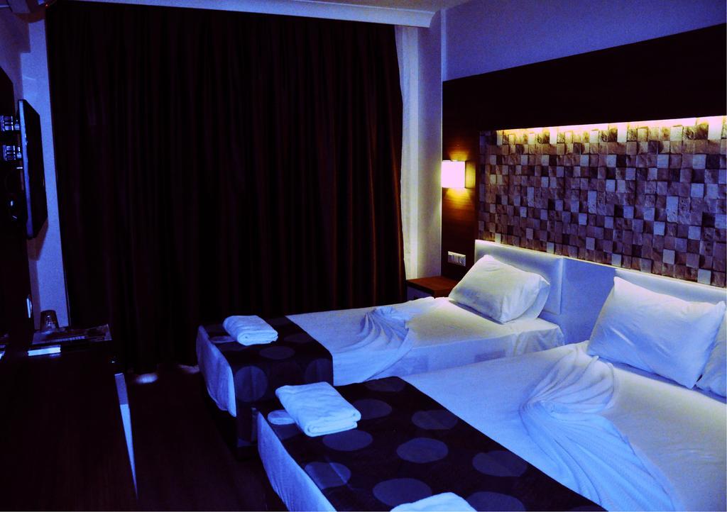 Comfort Ada Class Hotel Kusadasi Exterior photo